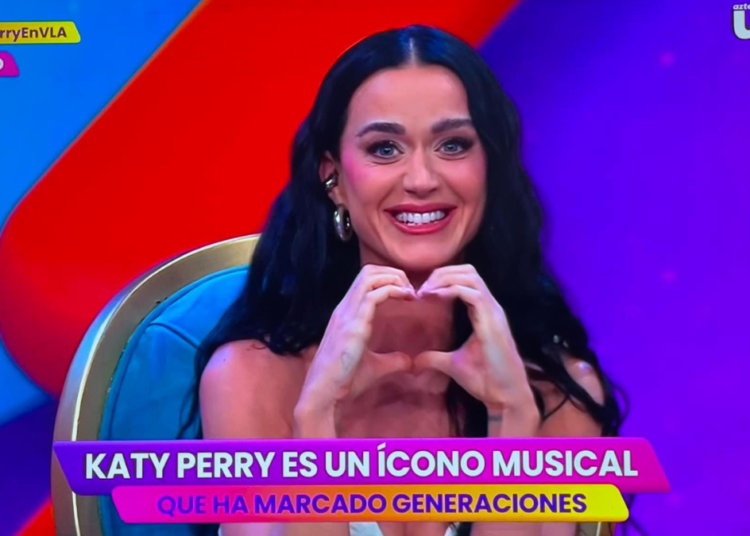 Katy Perry Anuncia su Gira en México: “Es como mi Segunda Casa”