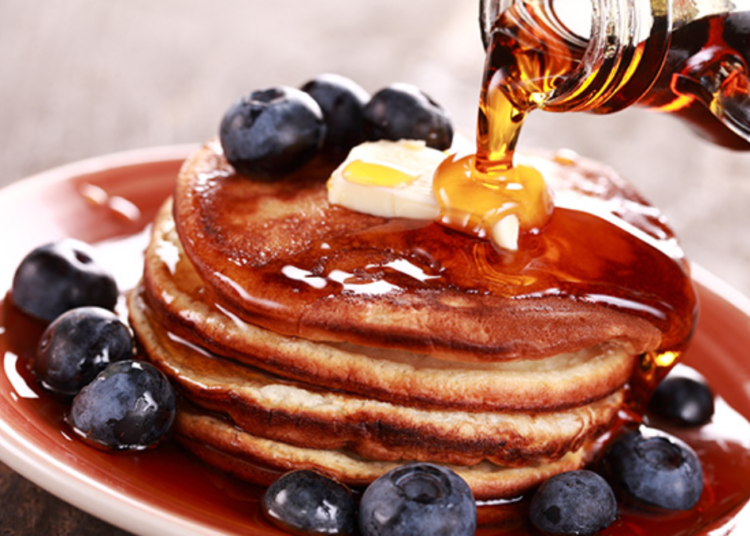 ¡Se queja de jarabe de maple y se vuelve viral por su error de cálculo!