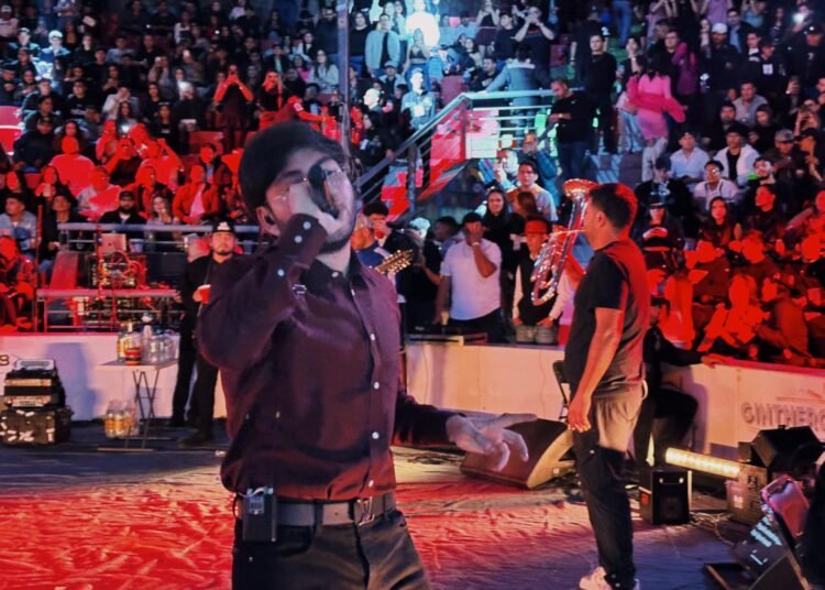 Multan con más de $900 mil pesos a organizadores del concierto de Tito Double P por apología del delito