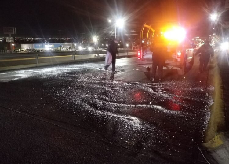 Precaución: cierran vialidades en Chihuahua por hielo