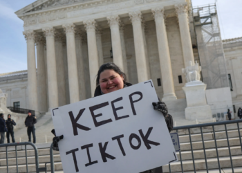 Creadores de TikTok enfrentan la posible prohibición de la plataforma en EE.UU.