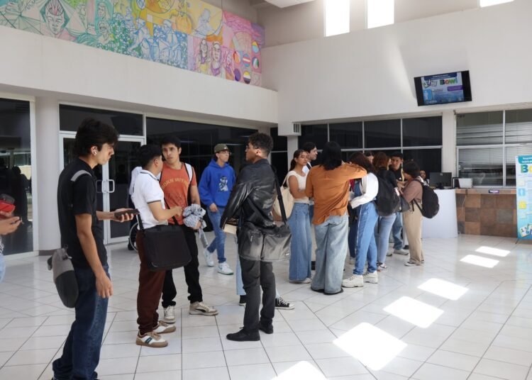 Colocan módulo de credencialización de Bowí en la Facultad de Derecho de la UACH