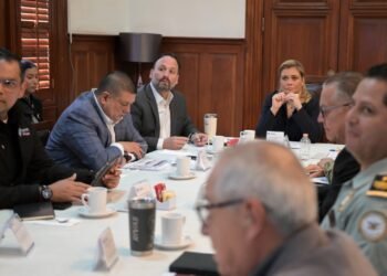 Encabeza Maru Campos sesión de la Mesa de Seguridad en Chihuahua