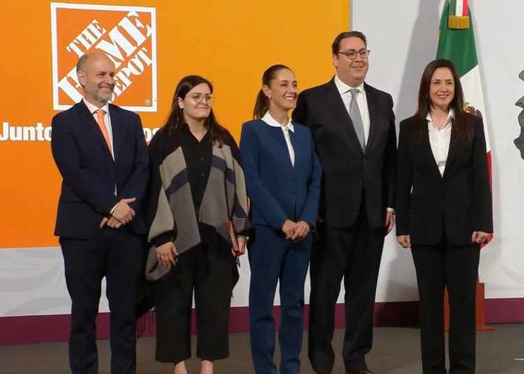 Claudia Sheinbaum anuncia inversión de 1,300 millones de dólares de Home Depot en México