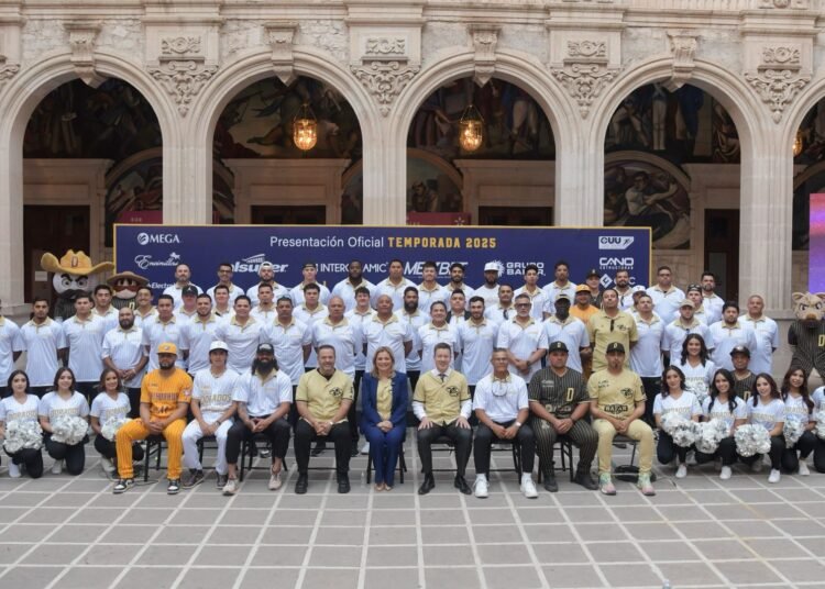 Maru Campos acompaña a los Dorados de Chihuahua en la presentación de su temporada 2025 en la LMB