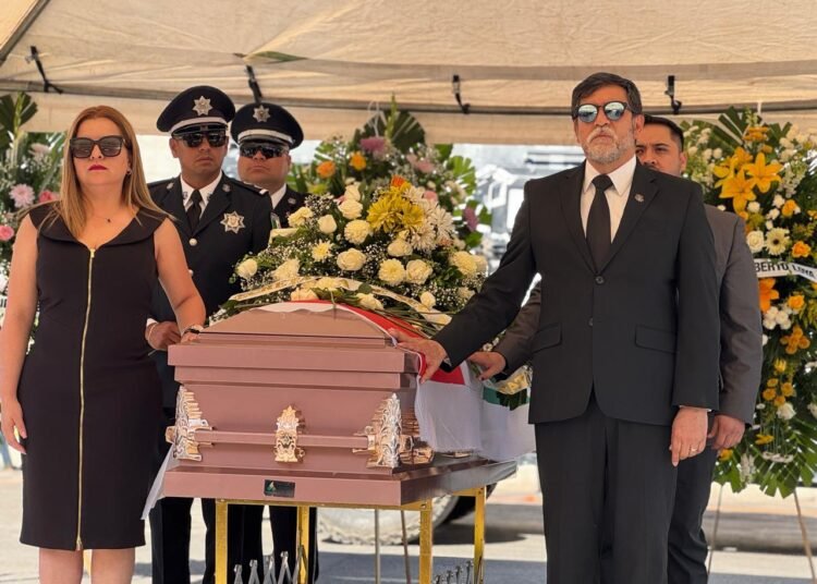 Despide SSPE con honores a la agente Elida Elizabeth Ramírez Sariñana