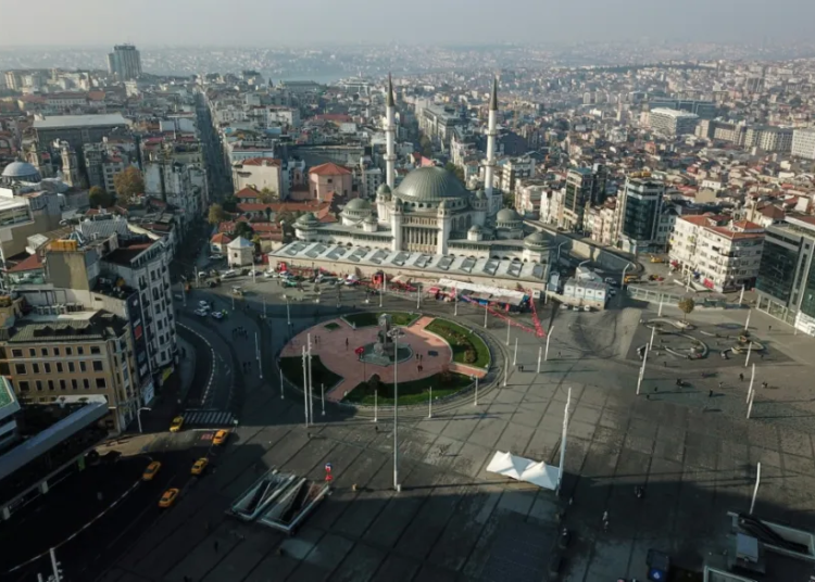 Fuerte sismo de 6.2 grados sacude Estambul; sin reporte de víctimas