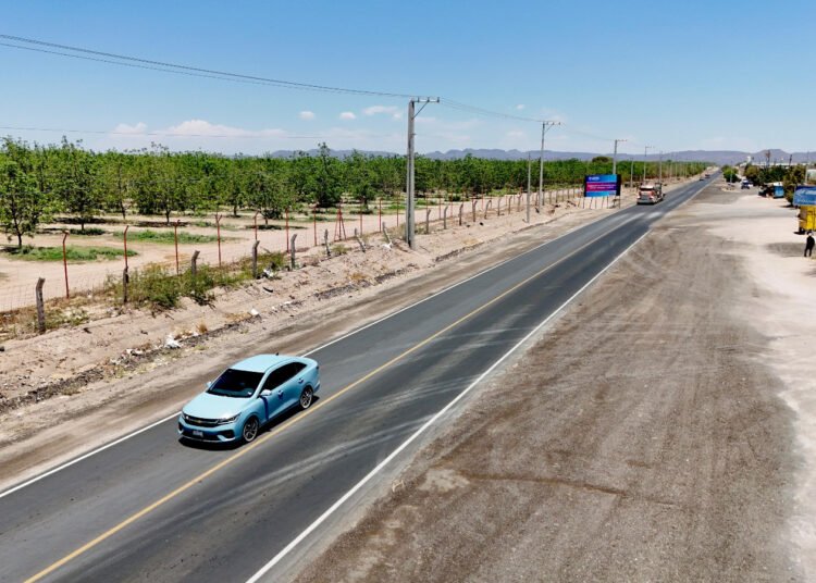 Conecta Estado a más de 241 mil habitantes de Delicias y su región con obras viales