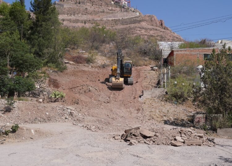 Inicia Municipio pavimentación en la colonia Popular con recursos del Presupuesto Participativo 2025