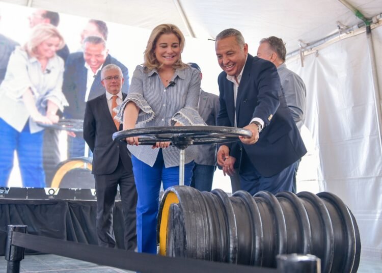 Maru Campos inaugura el Colector Norzagaray en beneficio de 250 mil juarenses