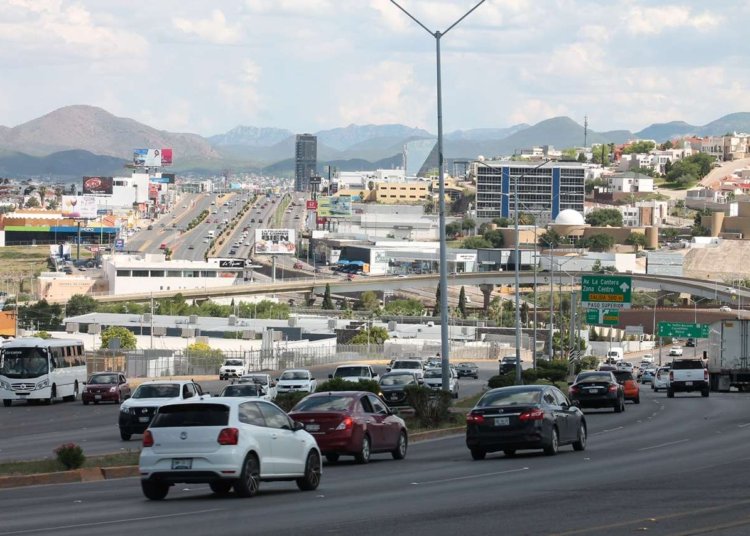 Reparará JMAS línea de drenaje en periférico de la Juventud y calle Egipto