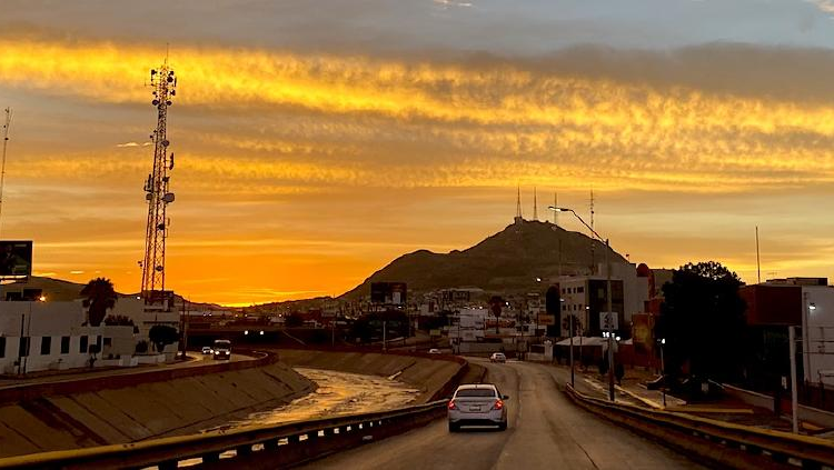 Emite Protección Civil alerta por altas temperaturas en la ciudad