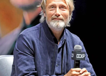 Mads Mikkelsen conquista al público mexicano: “Levanten la voz con sus propias historias”