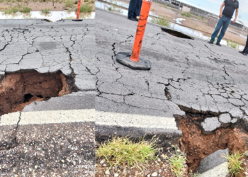 Cierran carretera Aldama–Ojinaga por socavón; exhortan a tomar rutas alternas