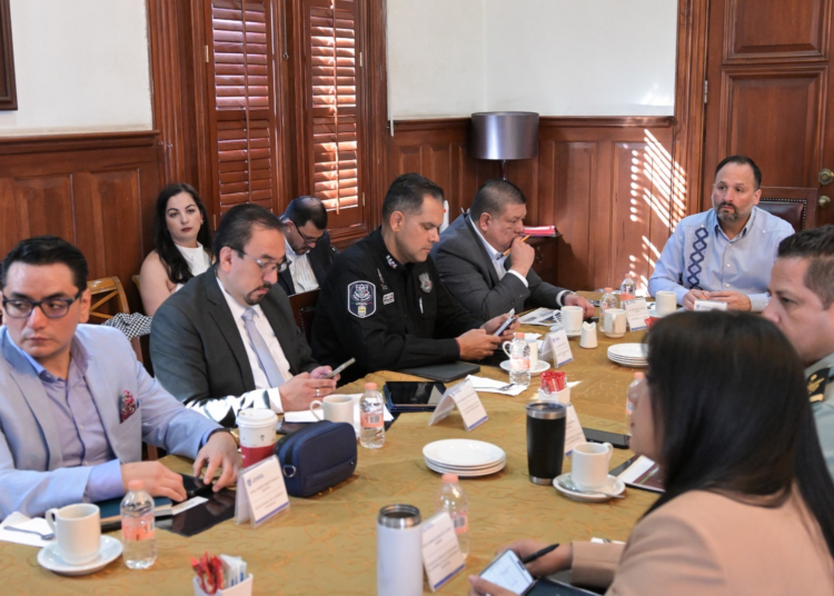 Realizan sesión semanal de la Mesa de Seguridad en Palacio de Gobierno