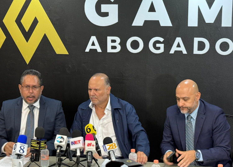 Juez de Texas desestima denuncia contra César Duarte por propiedades en EE. UU.