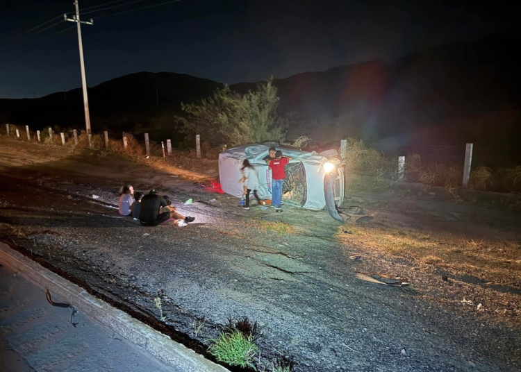 Familia de Saltillo sufre accidente rumbo a Chihuahua y piden ayuda para localizar a sus familiares