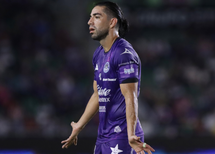 Rodolfo Pizarro se une a Bravos de Juárez como refuerzo para el Apertura 2025