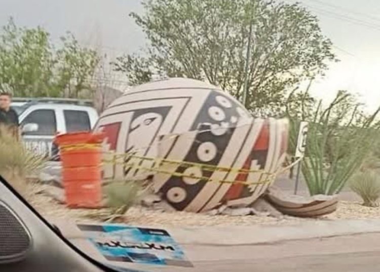 Atentan contra símbolo cultural en Casas Grandes: dañan Escultura Paquimé