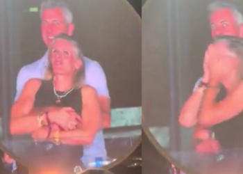 Chris Martin expone accidentalmente a pareja durante concierto de Coldplay