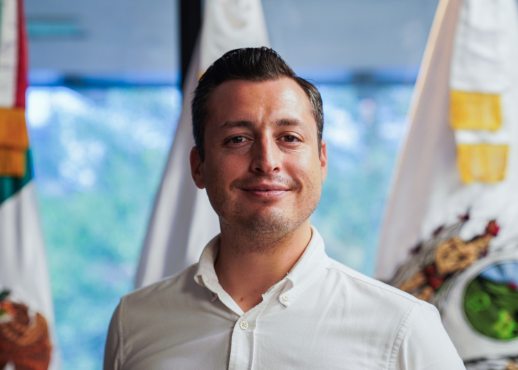 Colosio impulsa iniciativa para mejorar condiciones de pasantes e internos de salud