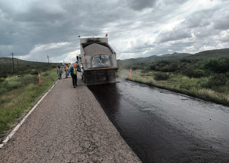 Arranca trabajos de mantenimiento en la carretera Camargo – Ojinaga