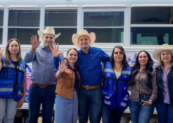 Entrega alcalde Bonilla paquetes de núcleo de abeja reina y bastidores a productores apícolas