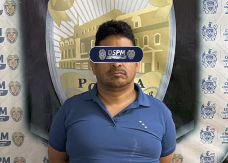 Detienen a guardia de banco por causar daños al inmueble en el Centro