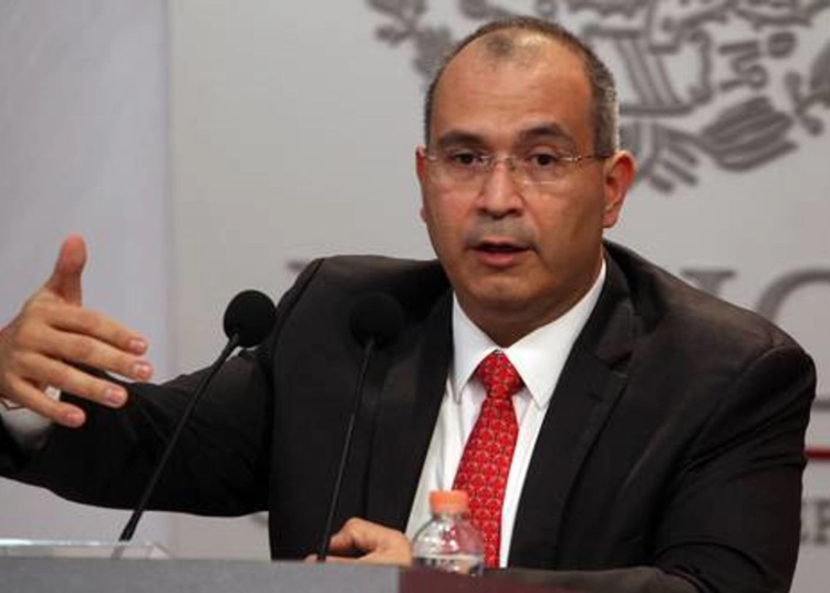 De director de Pemex a acusado por huachicol: Carlos Treviño y el repunte millonario del robo de combustibles