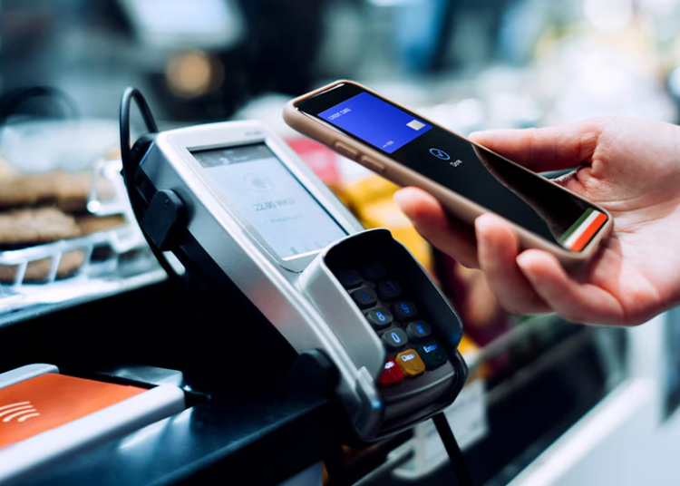 En México, el efectivo continúa como principal método de pago cotidiano