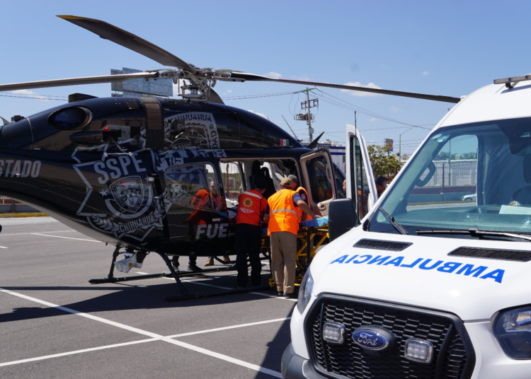 SSPE realiza traslado aeromédico de dos policías lesionados en Guadalupe y Calvo