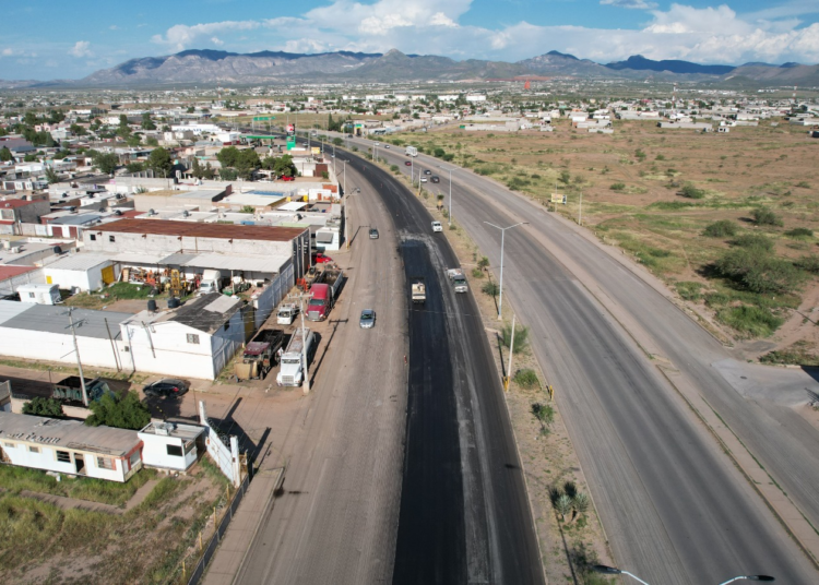 Avanza 30% recarpeteo del periférico R. Almada en Ciudad de Chihuahua