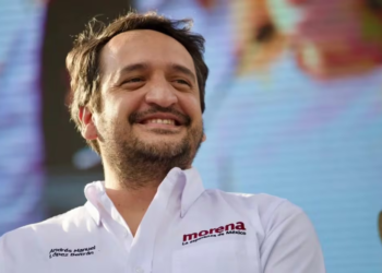 Hijo de AMLO responde a críticas por viaje a Japón: “El poder es humildad”