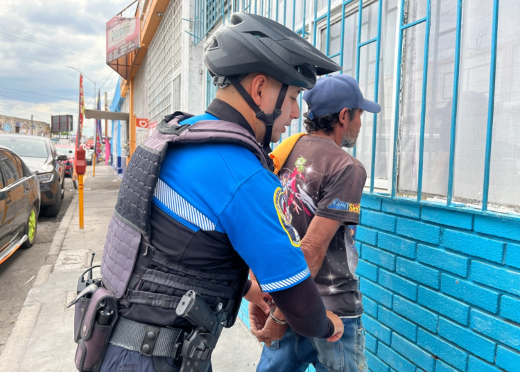Agentes Beta de la DSPM refuerzan seguridad en la Zona Centro de Chihuahua