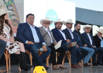 Teatro del Pueblo y juegos mecánicos destacan en EXPOGAN Chihuahua 2025