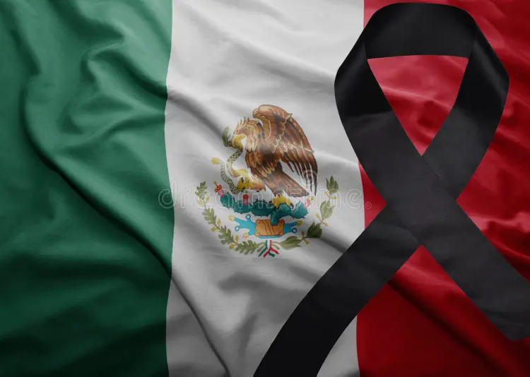 México está de luto por accidente de pipa que deja decenas de víctimas