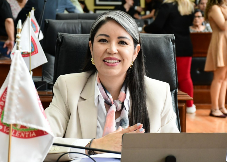 Propone Nancy Frías ampliar acceso a estacionamientos preferenciales para pacientes con enfermedades crónicas o terminales