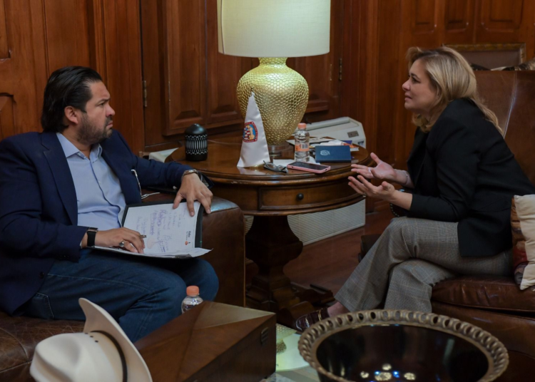 Maru Campos refrenda respaldo al sector ganadero en reunión con la UGRCh