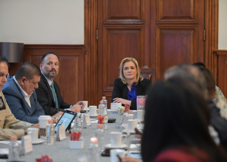 Maru Campos acuerda instalación de nuevas bases de seguridad en Chihuahua