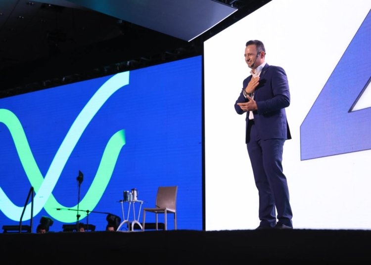 Rinden homenaje póstumo a Francisco Alonso Letayf en el Cuarto Informe de Gobierno