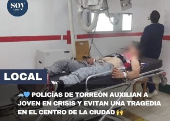 🚓💙 POLICÍAS DE TORREÓN AUXILIAN A JOVEN EN CRISIS Y EVITAN UNA TRAGEDIA EN EL CENTRO DE LA CIUDAD 🙌