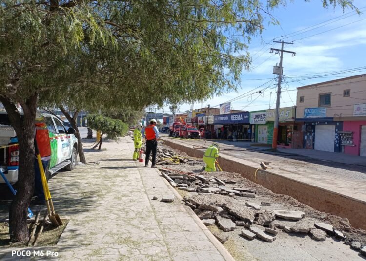 🚨 Fuga de gas y trabajador lesionado en la Autopista Torreón–San Pedro