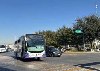 Desvío temporal del Bowí por desfile de la Revolución Mexicana