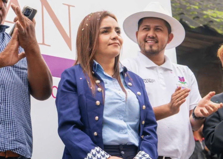 Hoy toma protesta esposa de Carlos Manzo como alcaldesa de Uruapan