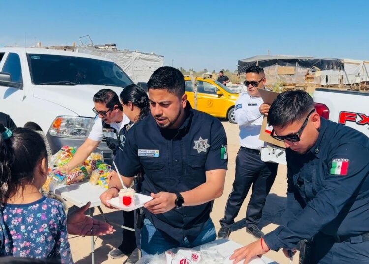 POLICÍA DE TORREÓN REALIZA JORNADA SOCIAL NAVIDEÑA EN EJIDOS DEL SECTOR ORIENTE