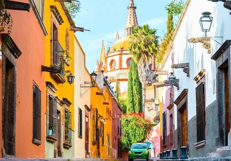 De Norte a Sur: un recorrido por los destinos más emblemáticos de México