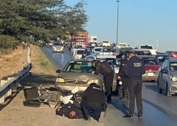 🔴 ATROPELLAN A AGENTE DE TRÁNSITO Y VIALIDAD EN TORREÓN